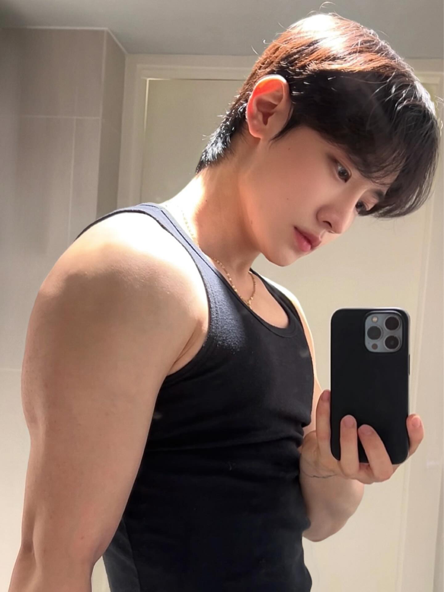 서준 사진
