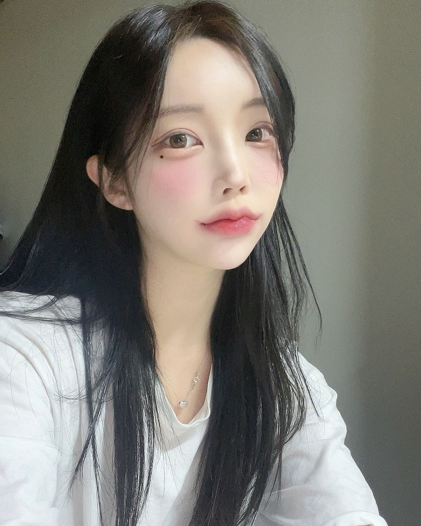 정보윤 사진